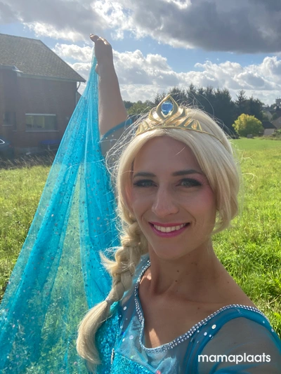 Elsa's avatar